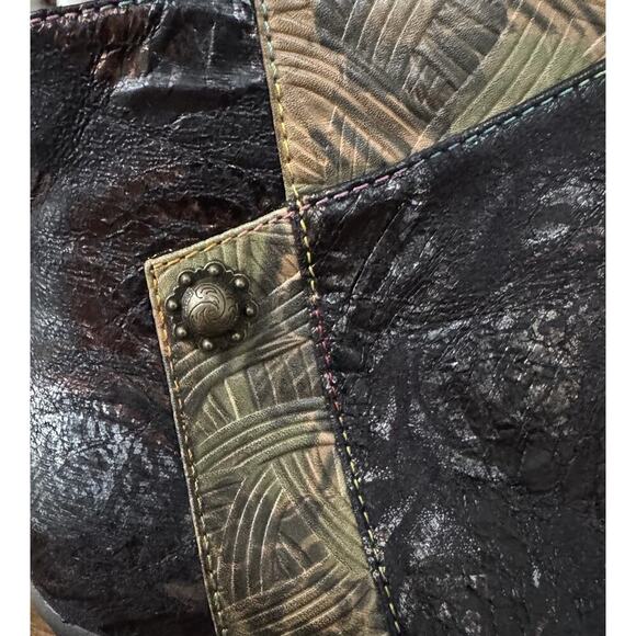 L'Artiste Waterlily Genuine Leather Upper Embossed Bootie Black Women's Size 37 - Picture 13 of 16